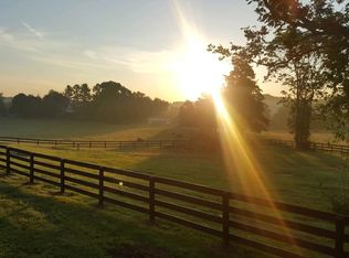 9223 Springs Rd, Warrenton, VA 20186