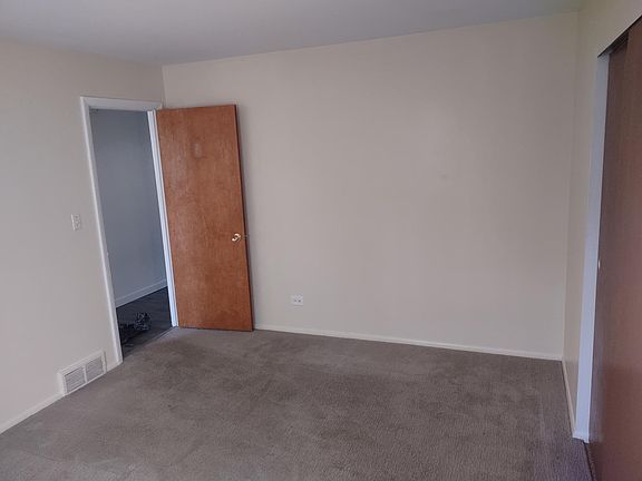 5th image of 617 Westmoreland Dr Unit A