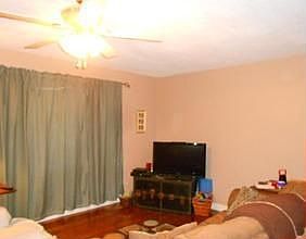 2nd image of 3406 Naylor Dr