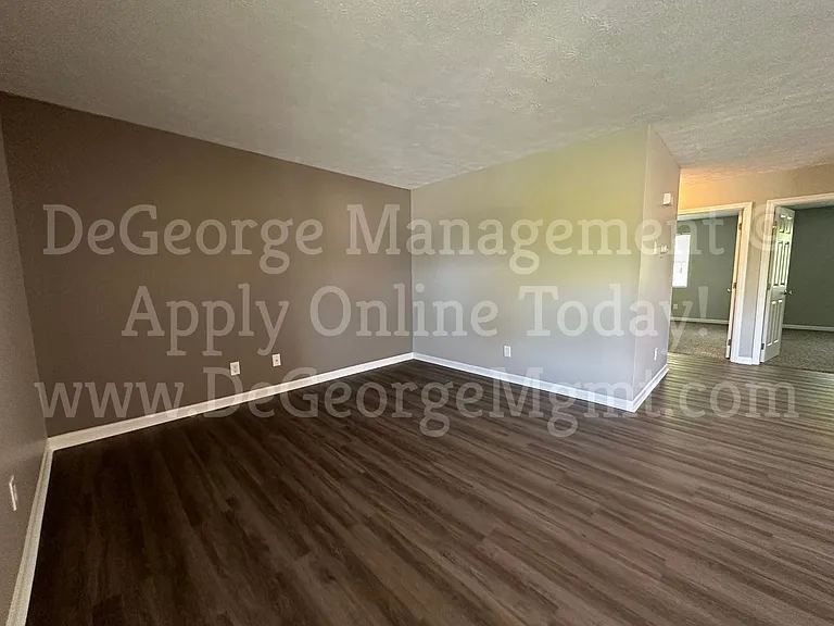Burdick Estates Apartments — Photo 95