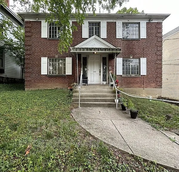 249 Loraine Ave #4 — Photo 1