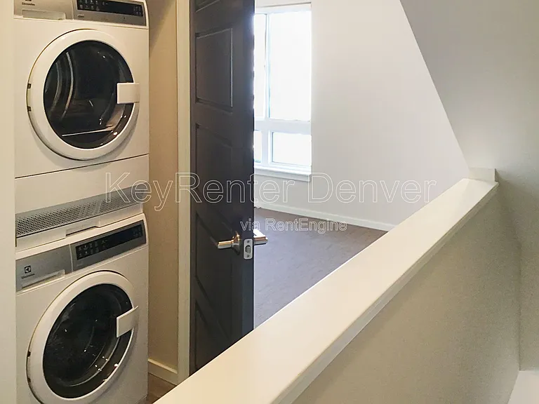 2725 W 25th Ave #8 — Photo 14