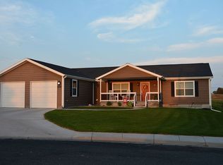 1009 Sherman Ave, Lingle, WY 82223