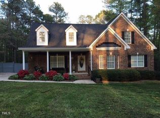 207 Shawnee Dr, Louisburg, NC 27549