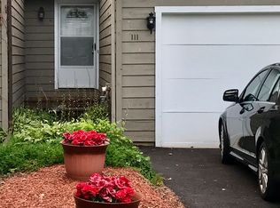 111 Tuller Rd, North Syracuse, NY 13212