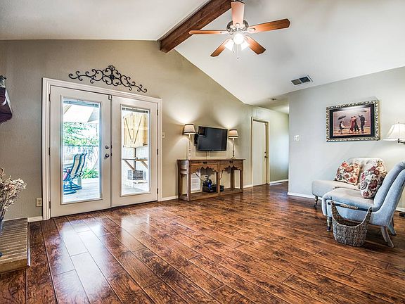 5th image of 1603 Patricia Dr