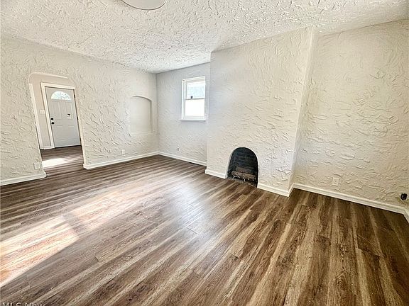 5th image of 2044 E 29th St