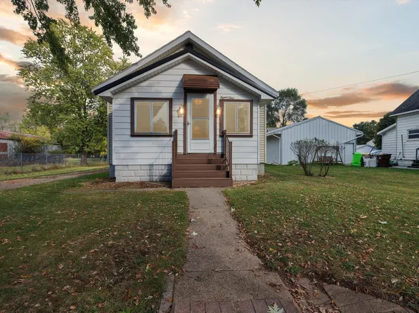804 Hannah Ave, Alma, MI 48801