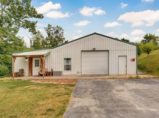 80 Sugar Ln, Crane, MO 65633