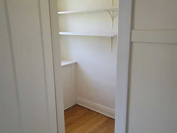 4th image of 2337 S 53rd Ave #12