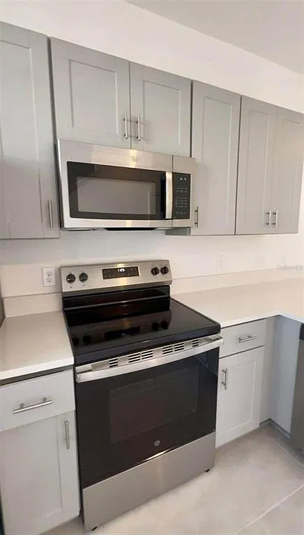2 bed, 2.5 bath, 1275 sqft, $1,700 — Photo 3