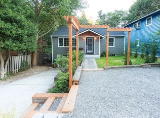 2111 NE 100th St, Seattle, WA 98125