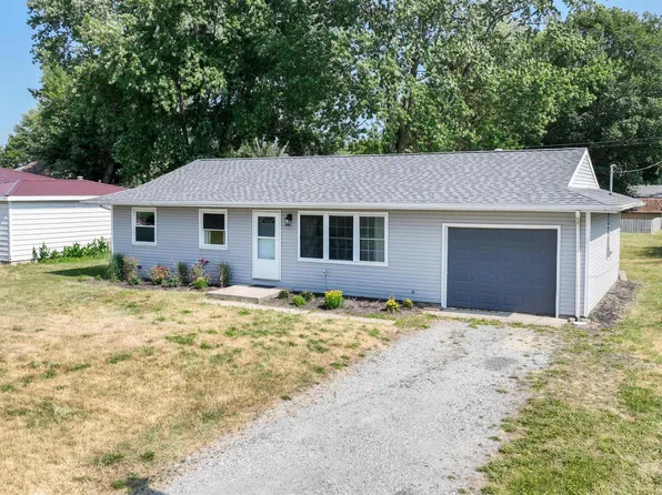 312 Northwestern Ave, Monticello, IN 47960