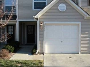 5402 N Hickory St, Kansas City, MO 64118