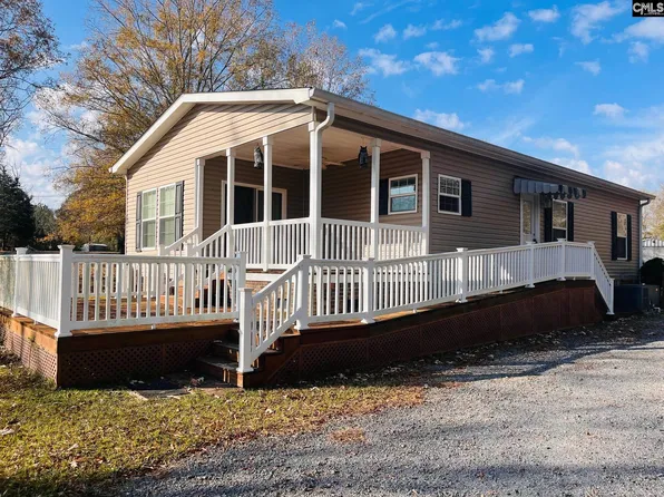 139 Harbors End Dr, Saluda, SC 29138