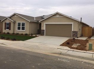 5468 E Burns Ave, Fresno, CA 93727