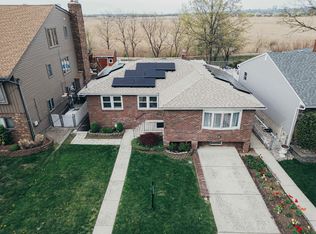 15 Ridge Rd, Lyndhurst, NJ 07071