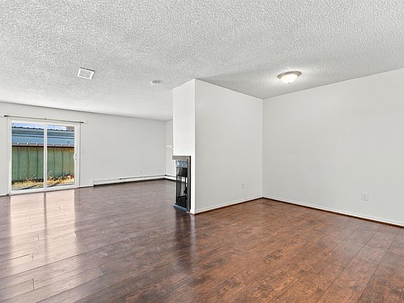 5th image of 125 Franklin Ave APT 501