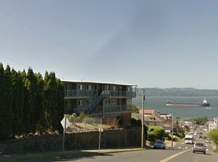 1576 Irving Ave APT 2, Astoria, OR 97103