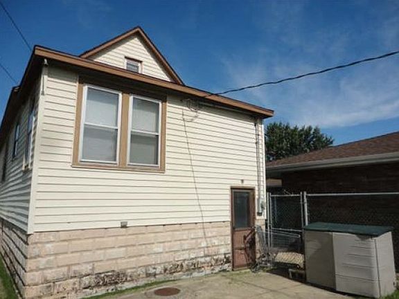 2nd image of 14441 Cleveland Ave