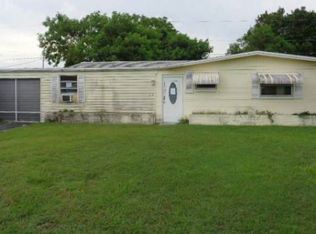 401 Bougainvillea Rd W, Lehigh Acres, FL 33936