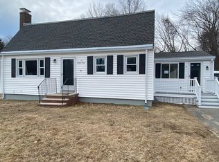 8 Carlida Rd, Groveland, MA 01834