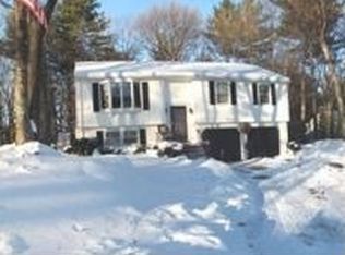 345 Raleigh Tavern Ln, North Andover, MA 01845