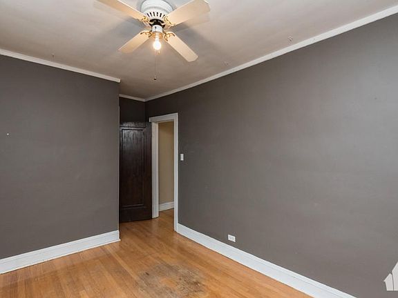 4th image of 4925 N Hermitage Ave #4923-1