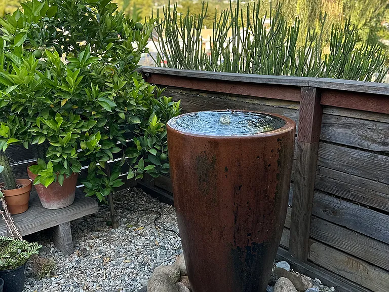 Front Patio / Fountain