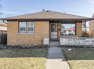 4956 N 67th St, Milwaukee, WI 53218