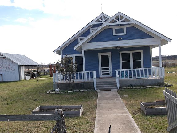 Walk to Guadalupe River