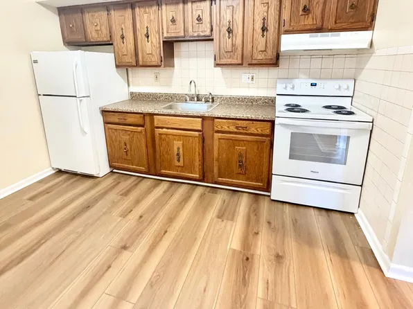 104 Lexington Ave APT C, New Haven, CT 06513