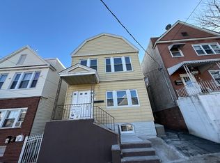 318 Columbia Ave FLOOR 2, Jersey City, NJ 07307