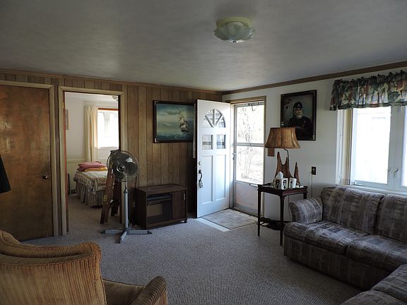 4th image of 93311 Gravel Lake Dr