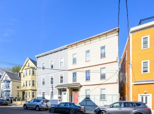 74 Mozart St UNIT 2B, Jamaica Plain, MA 02130