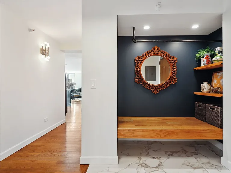 2 E Erie St #3002 — Photo 2
