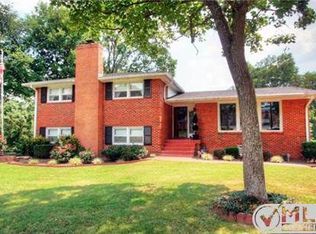 929 Bresslyn Rd, Nashville, TN 37205