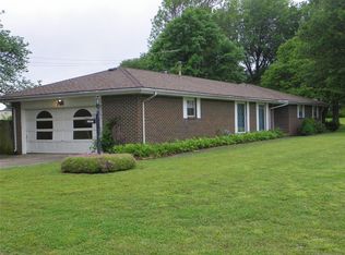 705 Country Club Dr, Nowata, OK 74048
