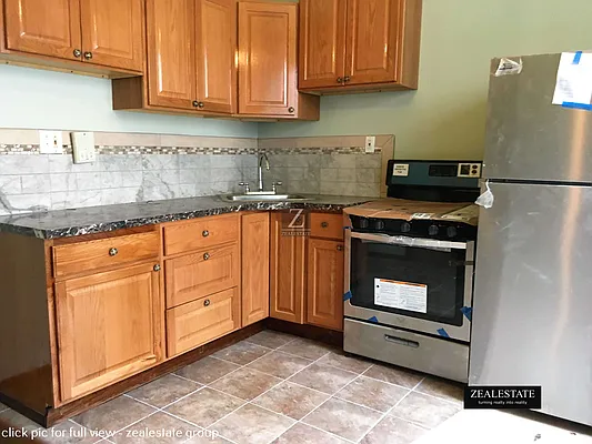 Rented by ZealEstate Group Inc | media 15