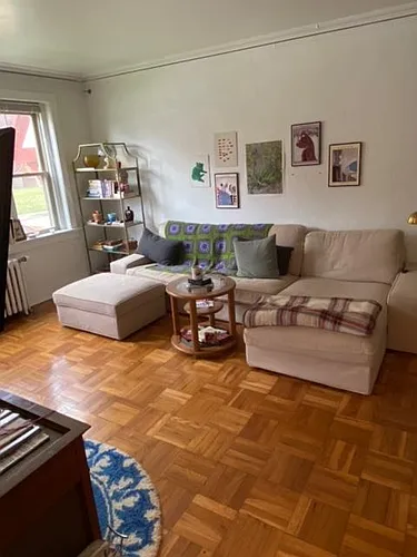 5640 Hobart St #2 Photo 1