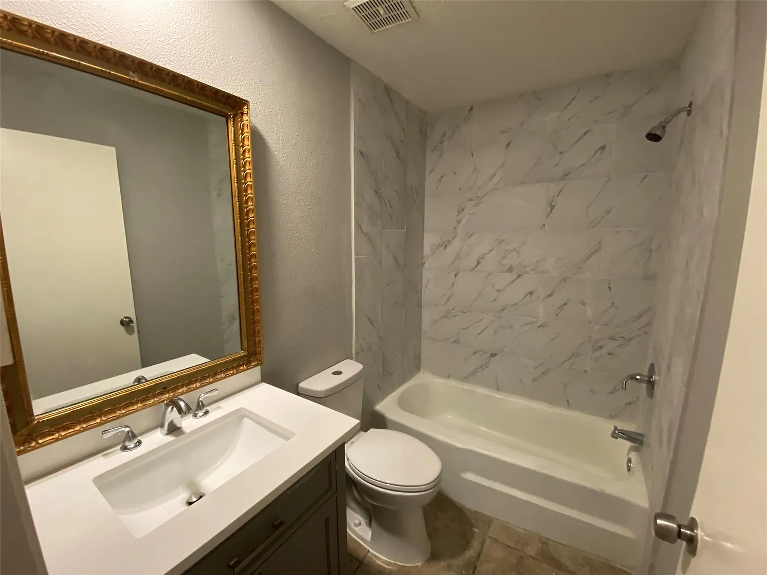 3 bed, 2.0 bath, 1517 sqft, $1,750 — Photo 4