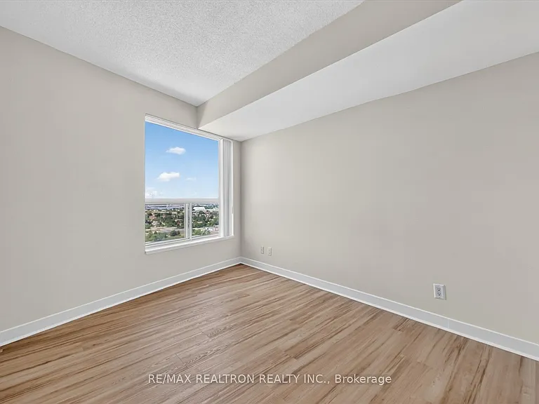 36 Lee Centre Dr #3111 — Photo 22