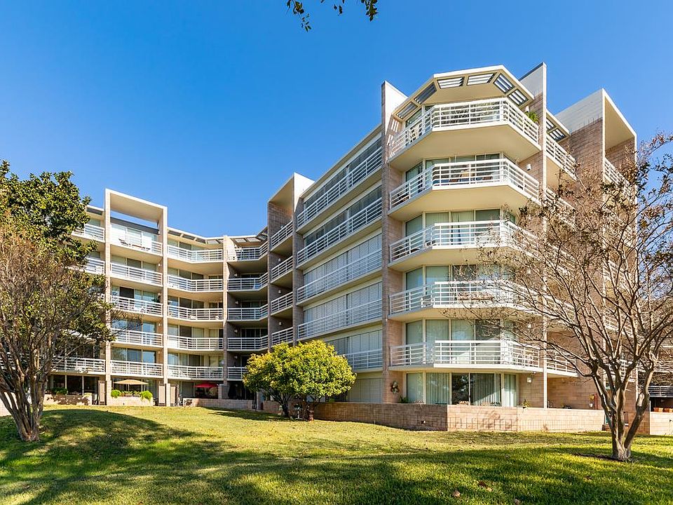 1st image of 1012-2C Guadalupe St