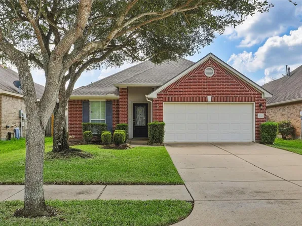 26327 Christen Canyon Ln, Richmond, TX 77406