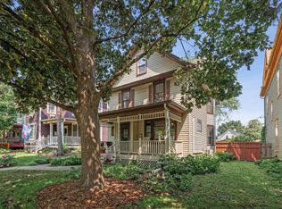 961 Ashland Ave, Saint Paul, MN 55104