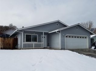 5 Sapphire Ct, Susanville, CA 96130