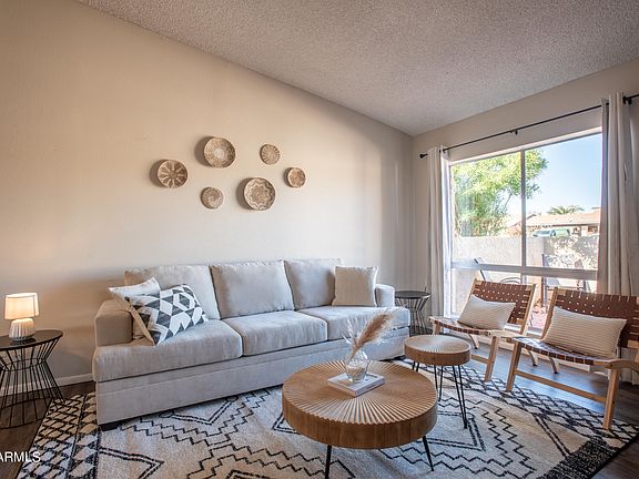 5th image of 5111 W CAROL Avenue