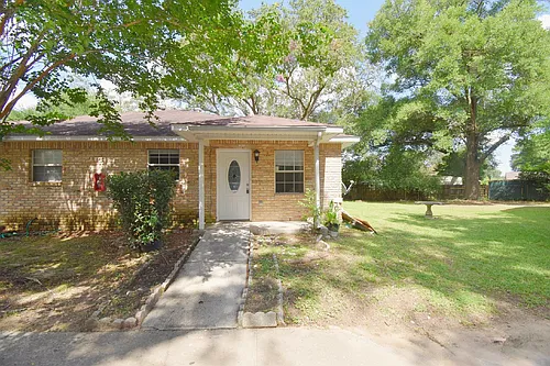 7135 Pearson Rd #4 Photo 1