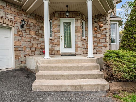 4th image of 531 Du Bercail Rd