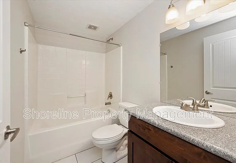 2085 W Brittany Ln #101 — Photo 33